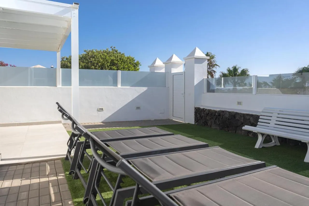 Rooms&Suites Princesa Mercedes Puerto del Carmen  0*, Puerto del Carmen (Lanzarote) España