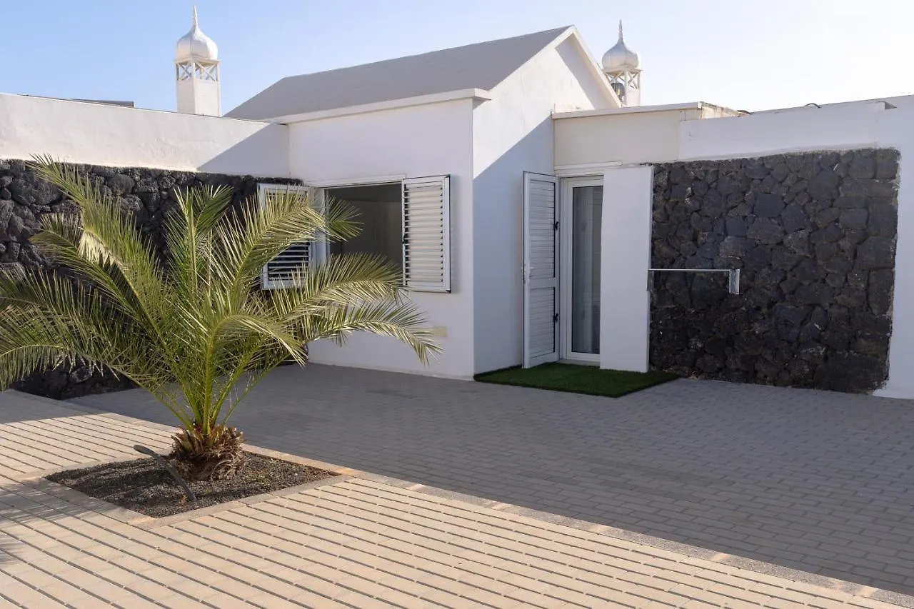 Villa Rooms&Suites Princesa Mercedes Puerto del Carmen  España
